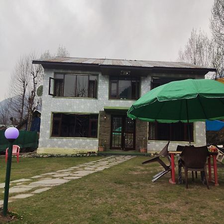 Dreamland Cottage Pahalgām Exterior photo