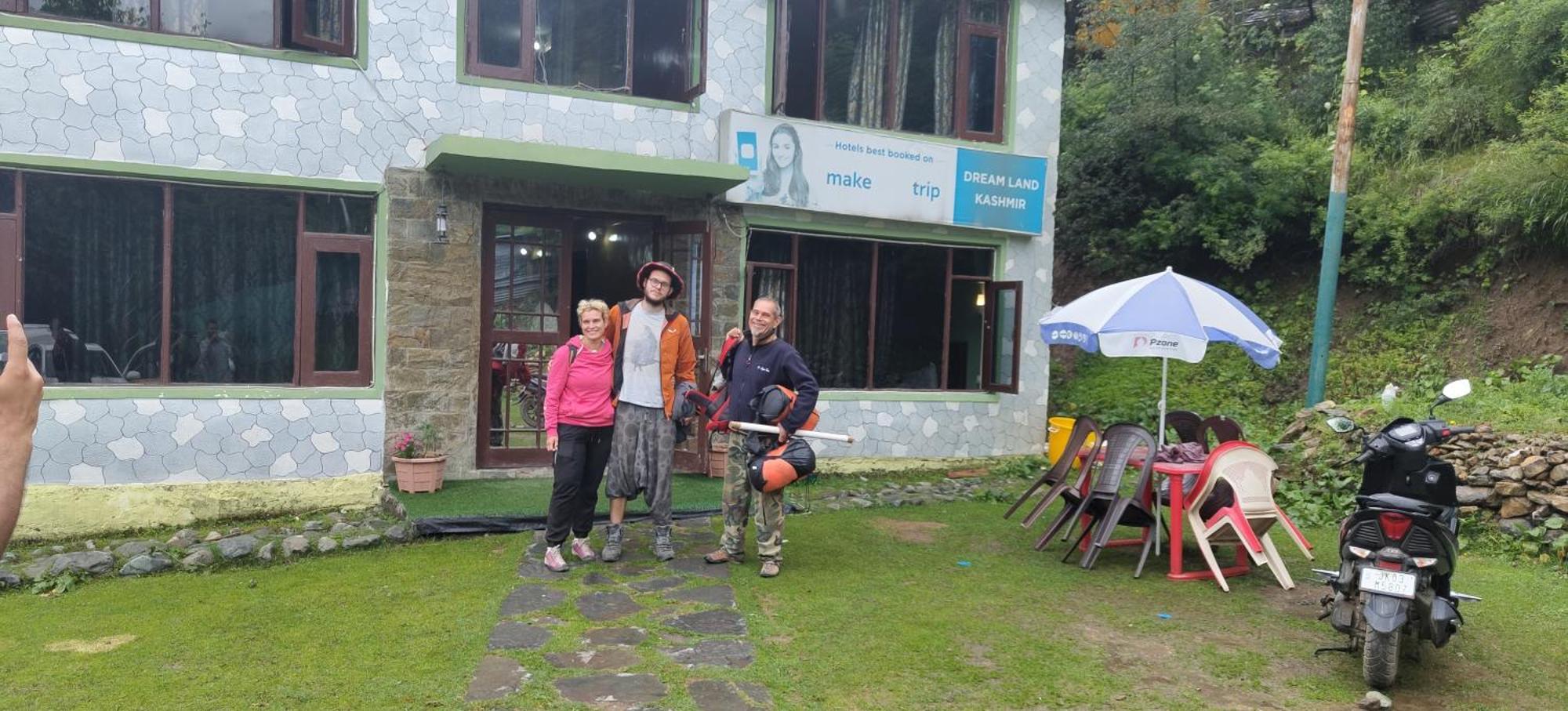 Dreamland Cottage Pahalgām Exterior photo